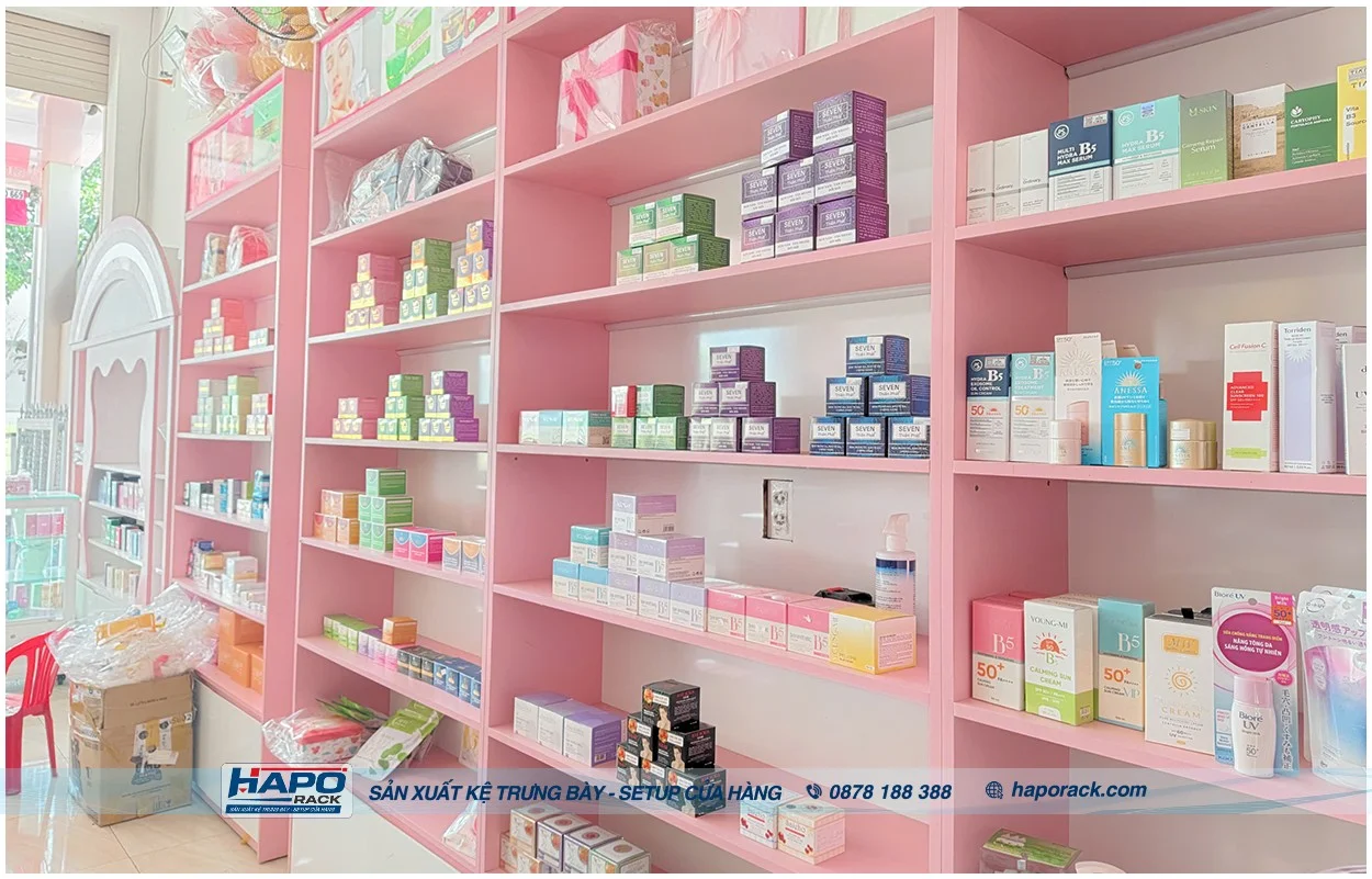 Kệ Trưng Bày Chuyên Nghiệp Giúp Tăng Hiệu Quả Bán Hàng