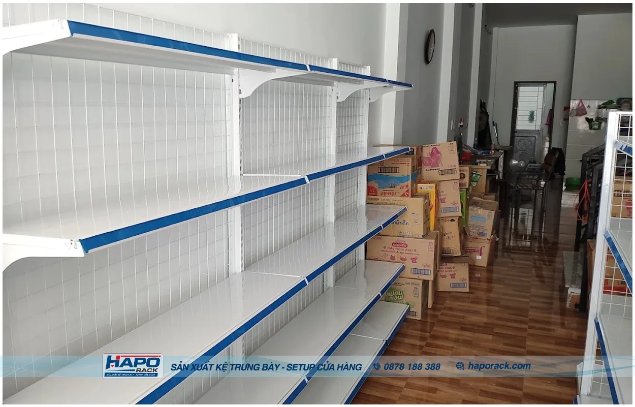 Kệ Trưng Bày Hàng Hóa – Giải Pháp Tối Ưu Không Gian Bán Hàng Hiện Đại