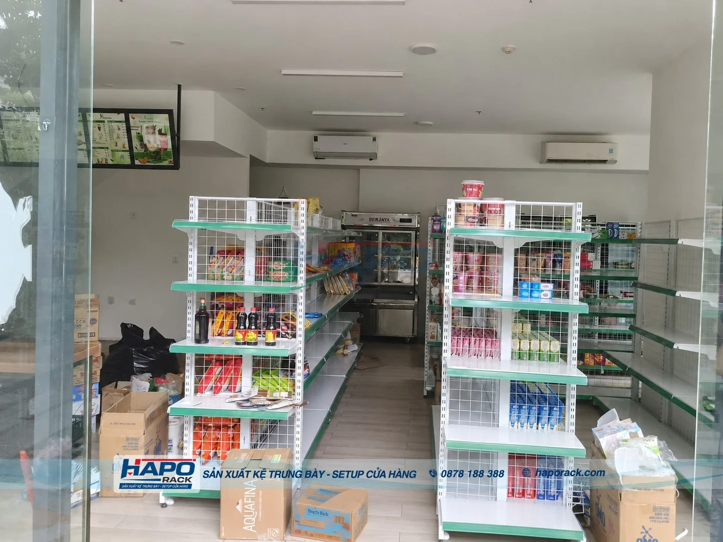 Hoàn Thiện Kệ Siêu Thị Mini Cho Cửa Hàng Tại Vinhomes Grand Park, Long Bình