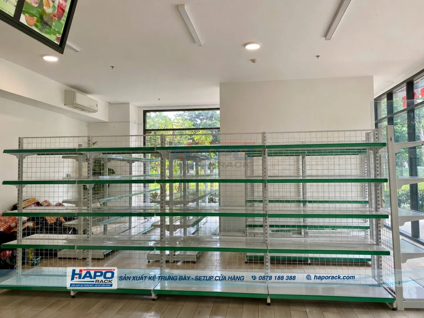 Lắp Đặt Kệ Siêu Thị Mini Tại Vinhomes Grand Park, P. Long Bình, TP. Thủ Đức