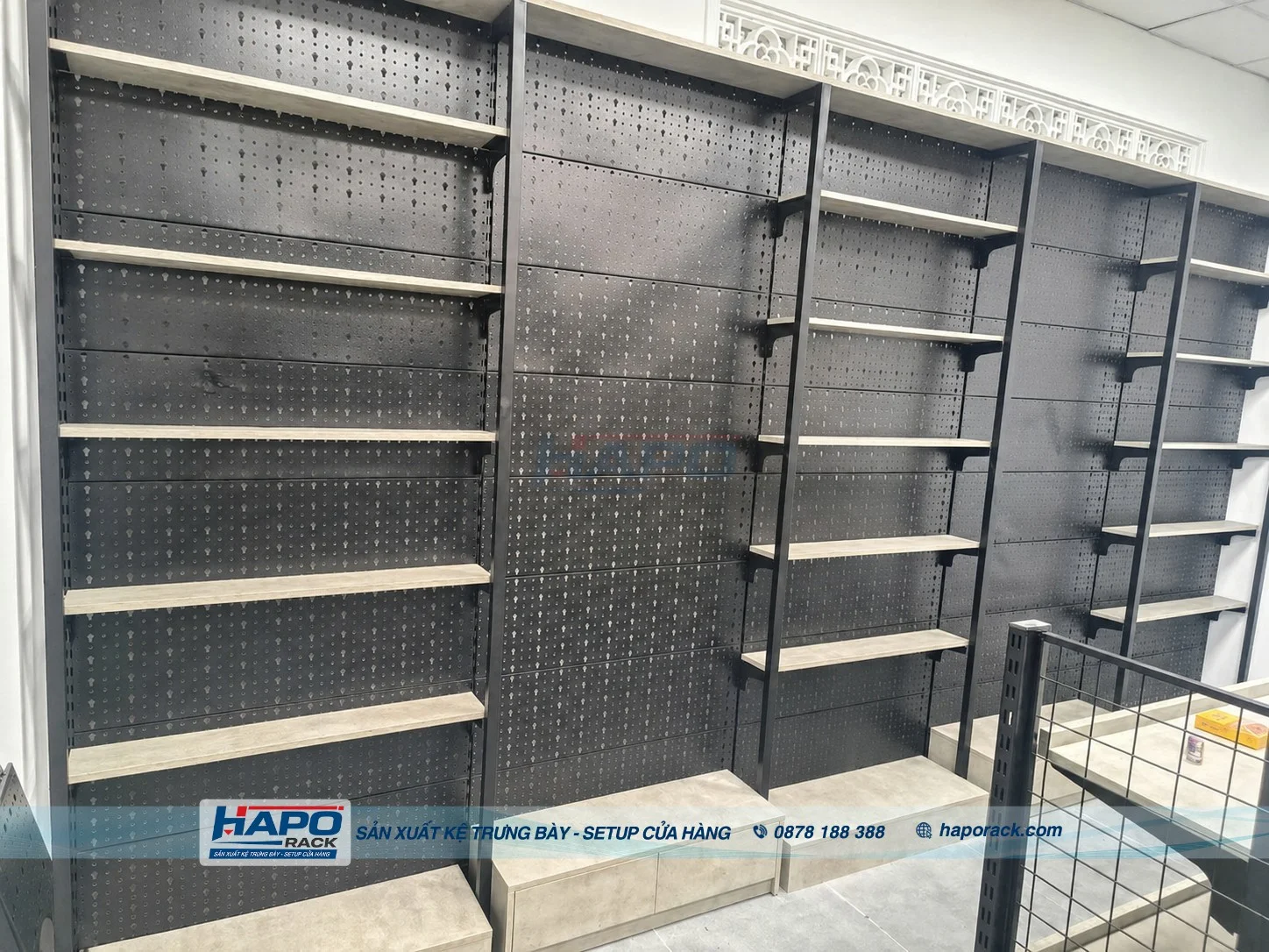 99+ Mẫu Kệ Treo Phụ Kiện Điện Thoại Đẹp, Phù Hợp Mọi Diện Tích