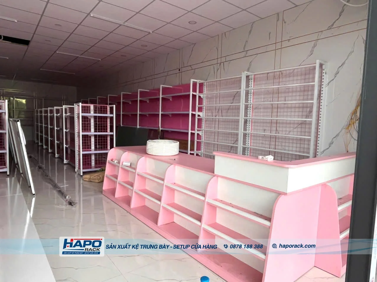 Bàn Thu Ngân Cao Cấp 2027 – Thiết Kế Đẹp, Bền Và Chuyên Nghiệp