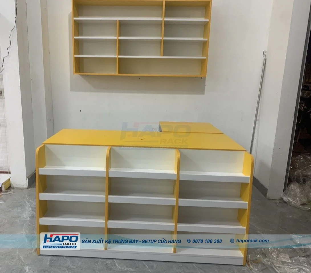 Bàn Thu Ngân Siêu Thị 2027 – Bền Chắc, Tiện Dụng, Giá Tốt