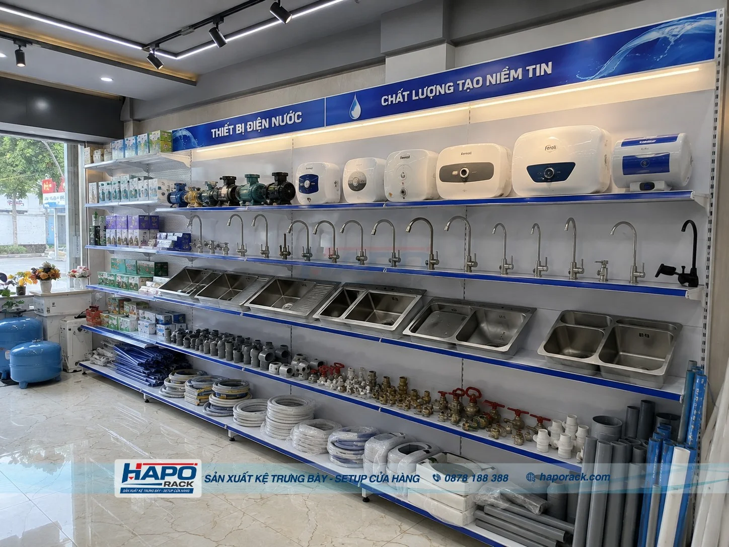 Kệ Cửa Hàng Điện Nước Đẹp, Gọn Gàng, Dễ Trưng Bày Hàng Hóa 2027