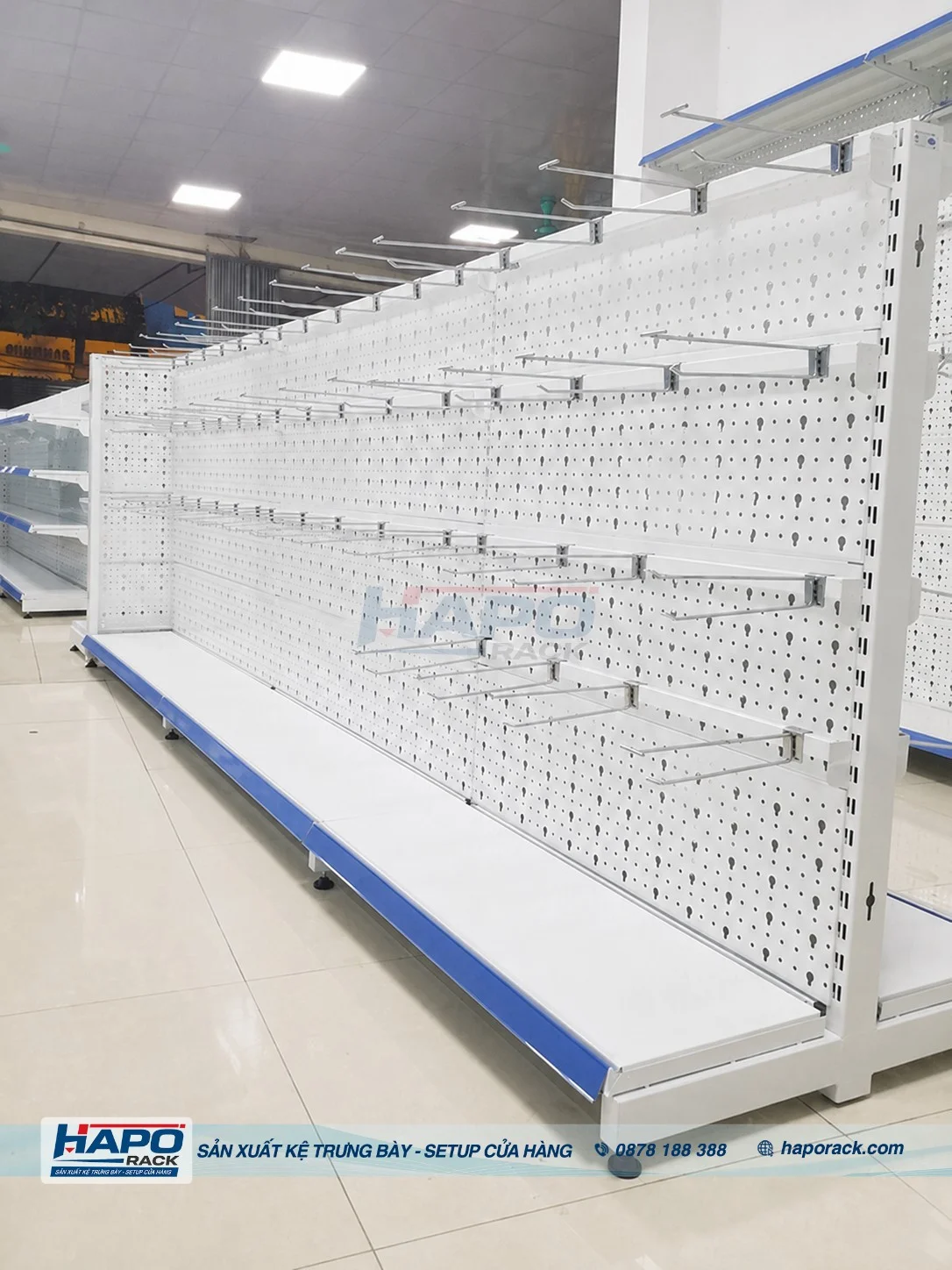Kệ Móc Treo Phụ Kiện – Mẫu Bền Đẹp, Dễ Bố Trí Hàng Hóa