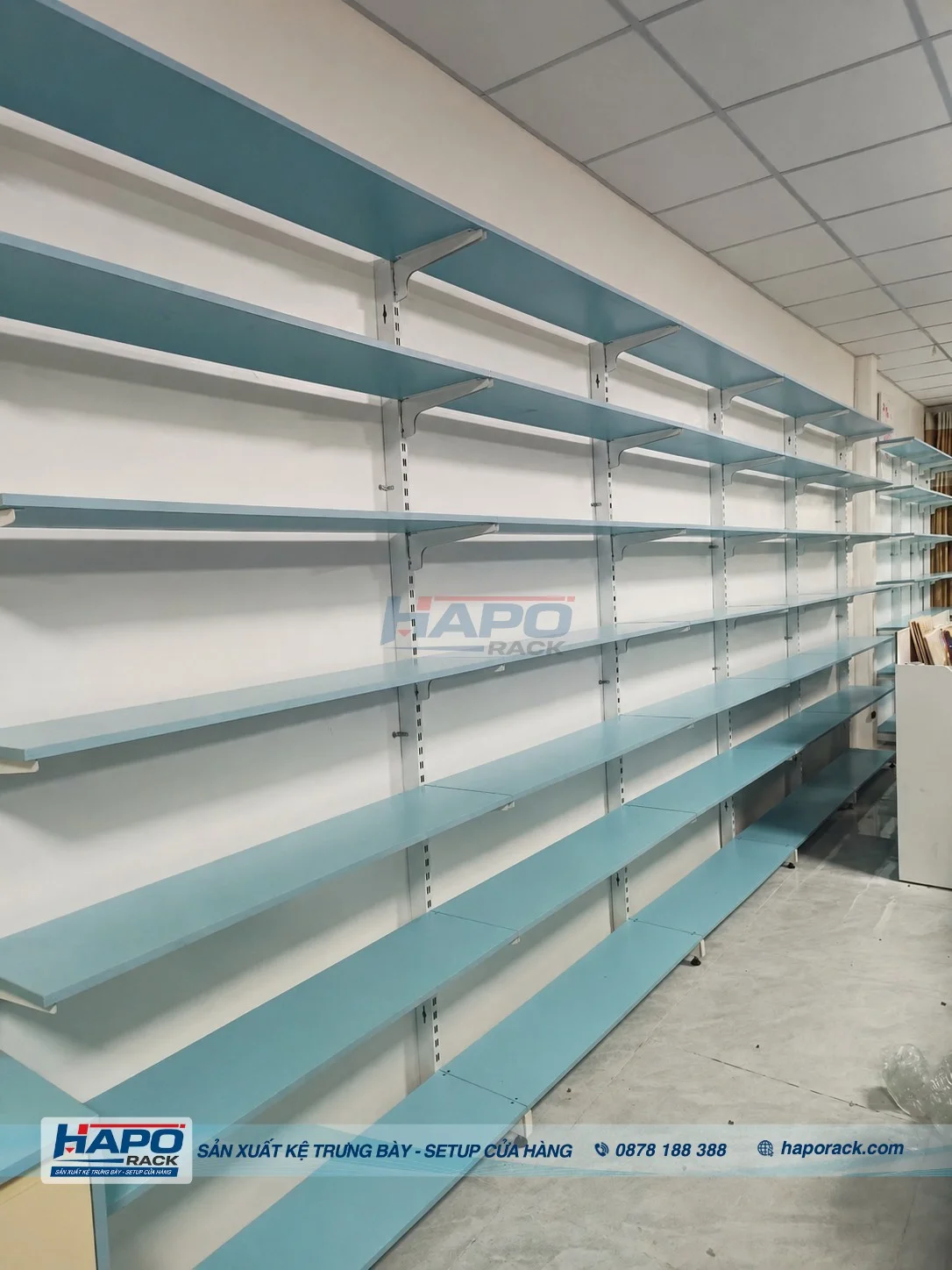 Kệ Khung Sắt Mâm Gỗ 2027 – Thiết Kế Đẹp, Chịu Tải Tốt, Tăng Tính Thẩm Mỹ