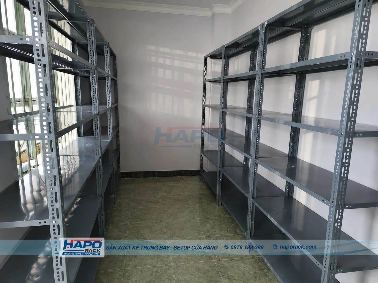 Kệ Sắt Đa Năng Giá Tốt – Nhiều Tầng, Bền Chắc, Dễ Lắp Ghép