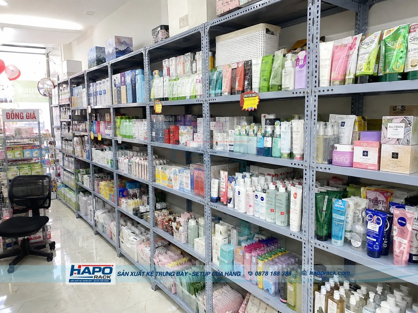 Kệ Sắt V Lỗ Giá Rẻ – Bền Chắc, Đa Năng, Dễ Tháo Lắp