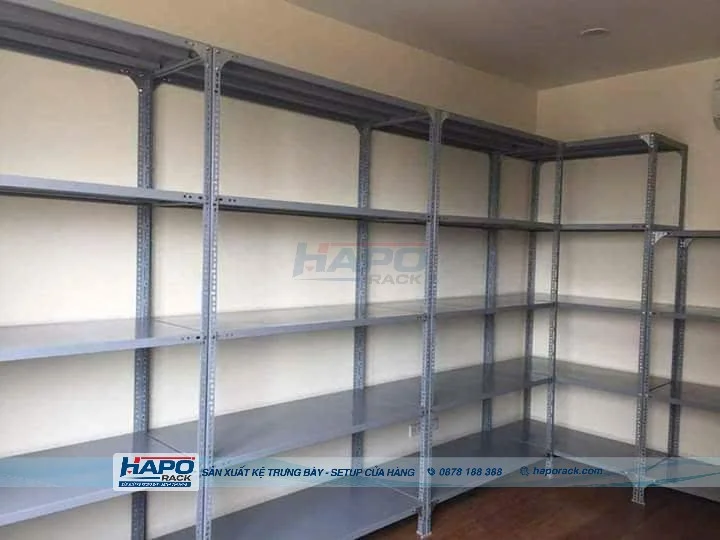 Kệ Sắt V Lỗ Giá Rẻ – Mẫu 3–6 Tầng Chắc Chắn, Dễ Lắp Ghép