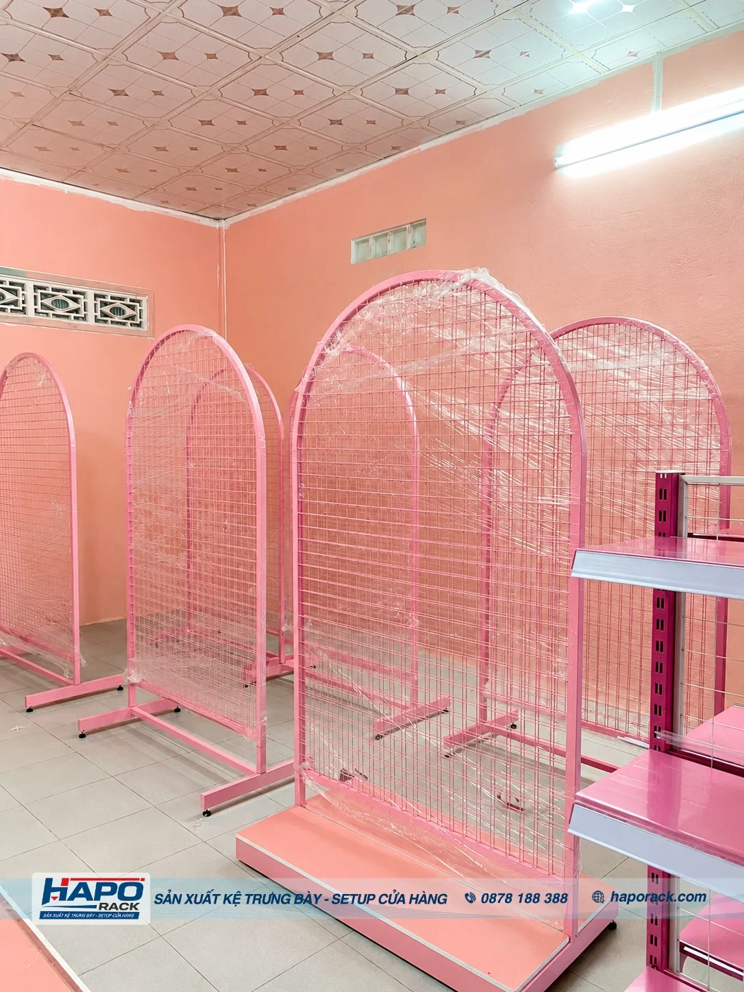 Kệ Treo Kẹp Tóc Đẹp – Trưng Bày Gọn Gàng, Dễ Chọn Sản Phẩm