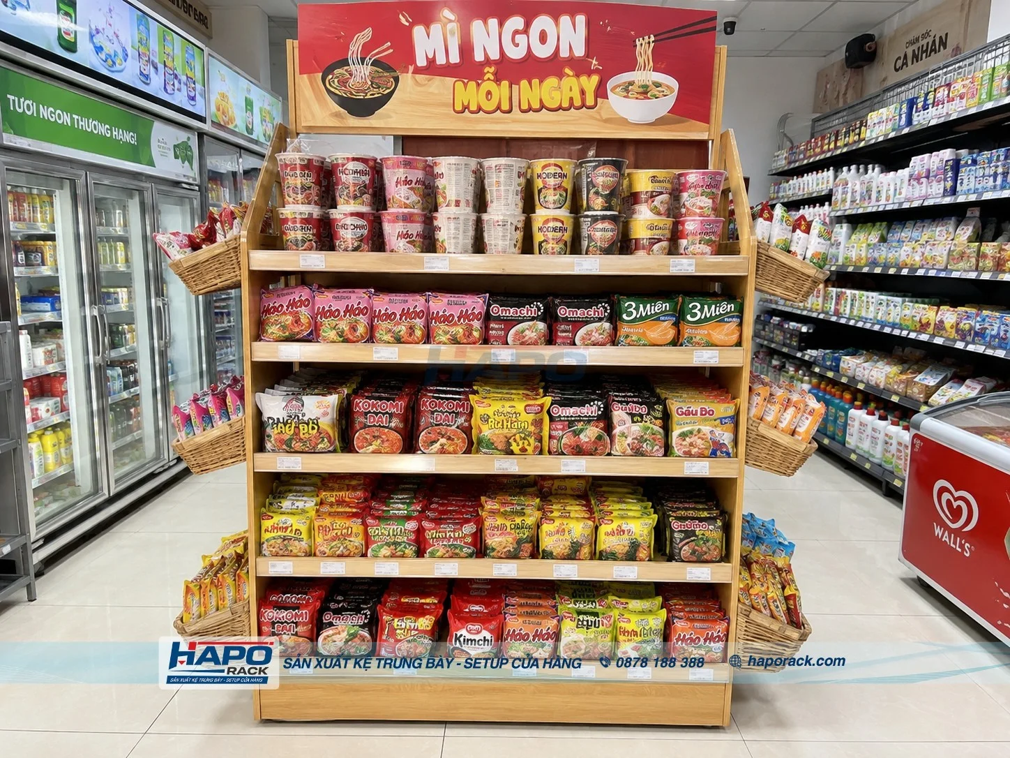Kệ Trưng Bày Mì Gói Cho Siêu Thị – Gọn Gàng, Dễ Sắp Xếp