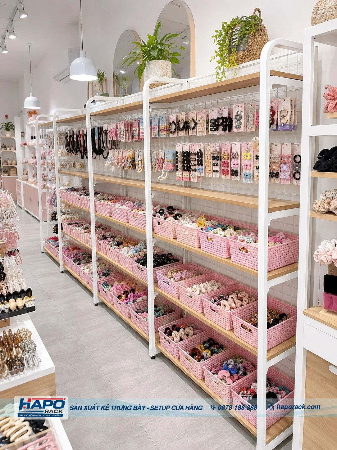 Kệ Trưng Bày Phụ Kiện Cho Shop – Mẫu Đẹp, Hiện Đại, Dễ Sắp Xếp