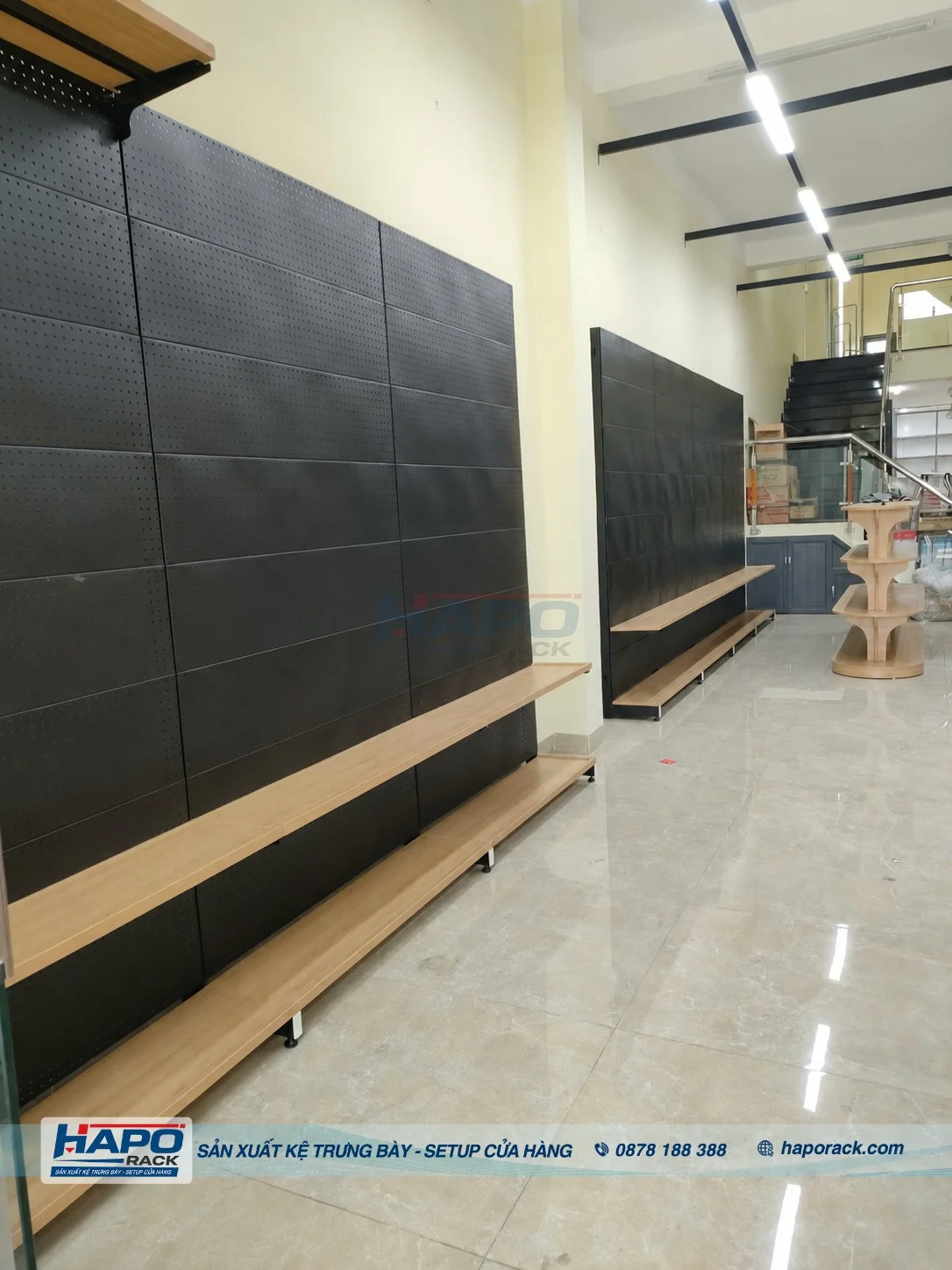Top 99+ Mẫu Kệ Treo Phụ Kiện Điện Thoại Dễ Lắp Đặt Năm 2027