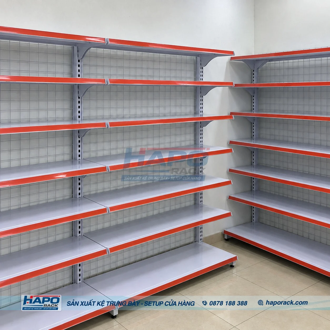 Kệ Đơn Lưng Lưới Có Bền Không? Ưu Nhược Điểm Cần Biết