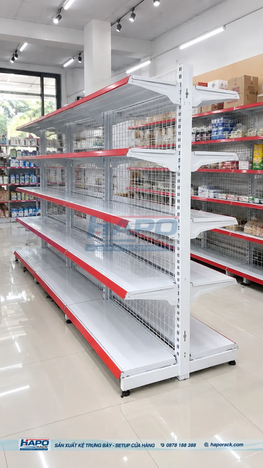 Kệ Lưng Lưới 5 Tầng Trưng Bày Được Những Mặt Hàng Nào?