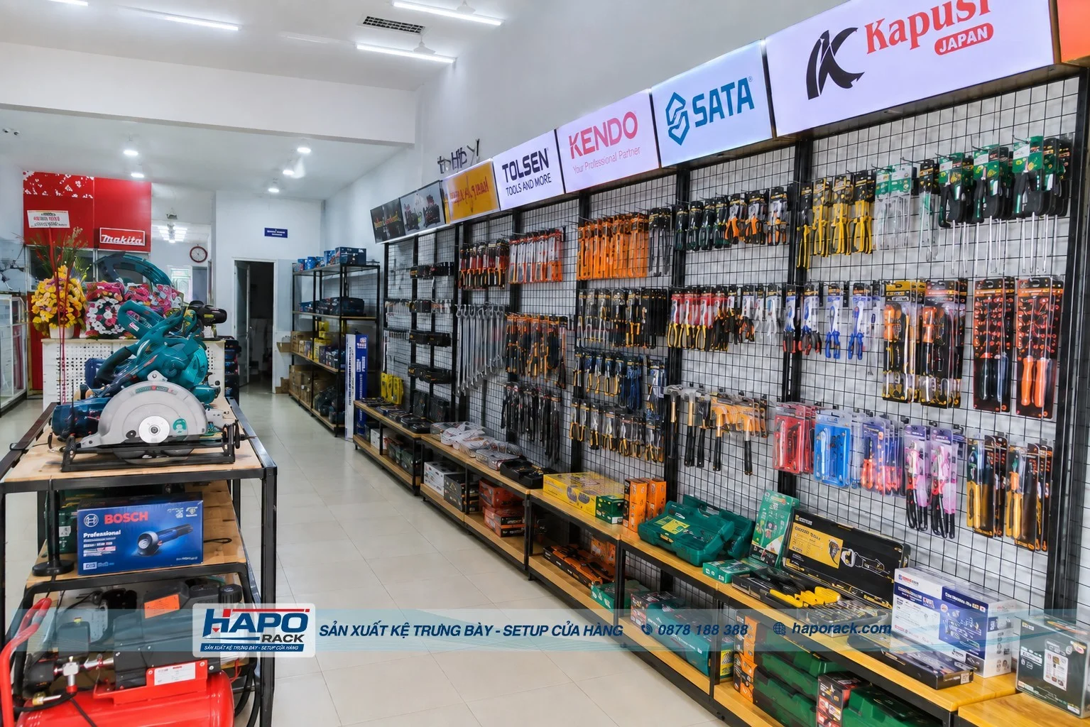 Kệ Trưng Bày Dụng Cụ Đa Năng, Dễ Sắp Xếp Hàng Hóa Cho Cửa Hàng 2027