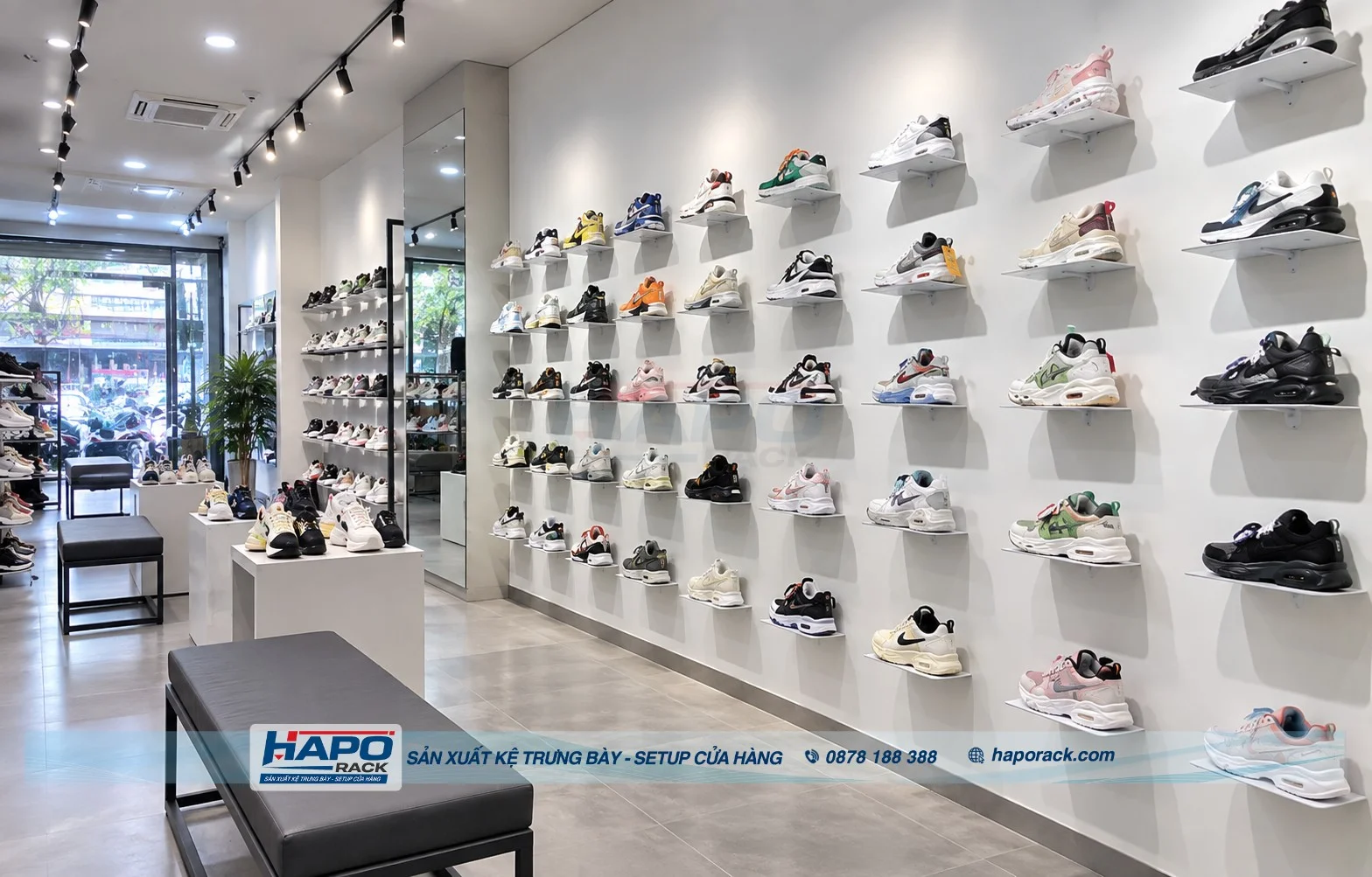 Kệ Trưng Bày Giày Dép Bằng Gỗ Đẹp, Hiện Đại Cho Shop