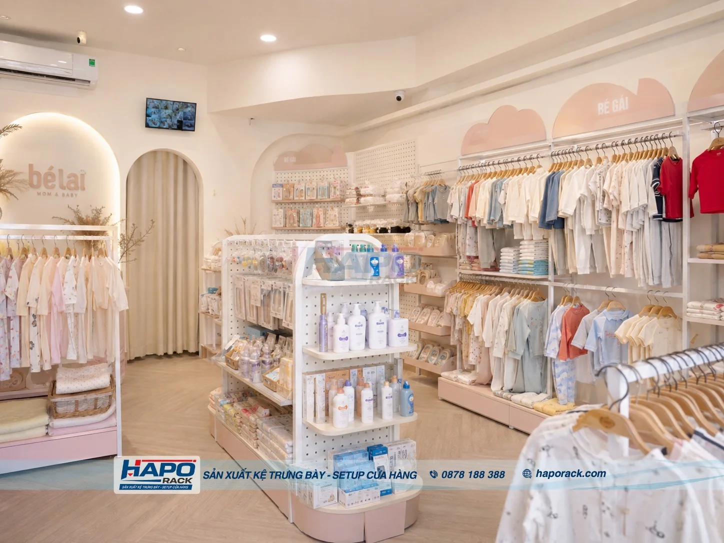 Thiết Kế Kệ Cửa Hàng Mẹ Và Bé Tại P. Quy Nhơn Bắc Gia Lai – Hiện Đại, Đẹp Mắt, Dễ Trưng Bày