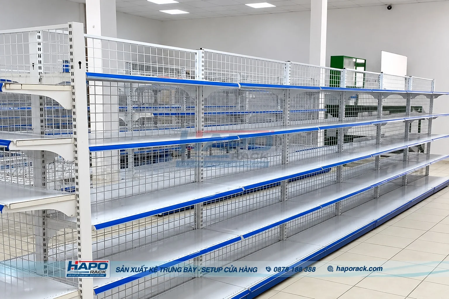 Ưu Nhược Điểm Của Kệ Đôi Lưng Lưới: Có Phù Hợp Cửa Hàng?