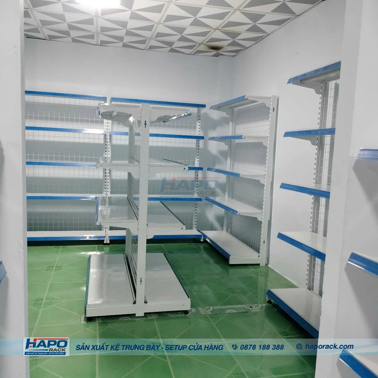 hệ thống kệ thuốc áp tường nhiều tầng