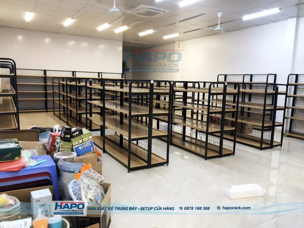 HOÀN THIỆN KỆ TRƯNG BÀY CỬA HÀNG TIỆN LỢI TẠI THỦ DẦU MỘT, BÌNH DƯƠNG