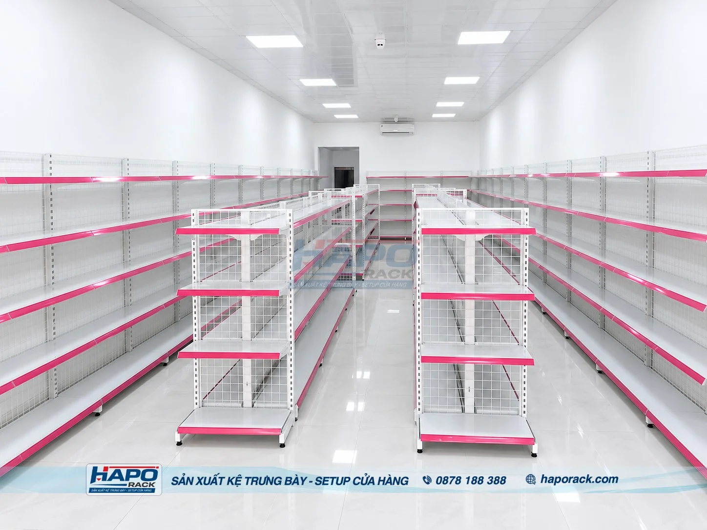 Kệ siêu thị hai mặt giúp phân chia khu vực trưng bày hàng hóa