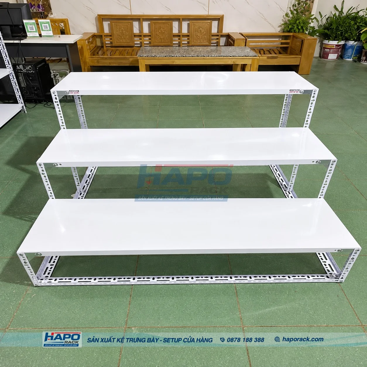 Kệ Trưng Bày 3 Tầng Dạng Bậc Thang Đa Năng
