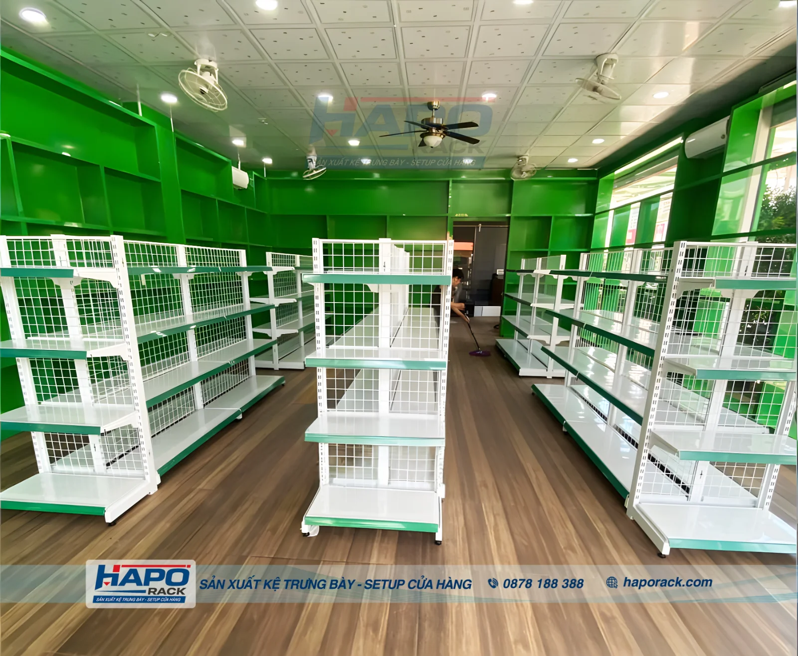 Kệ trưng bày hàng hóa hai mặt giữa lối đi