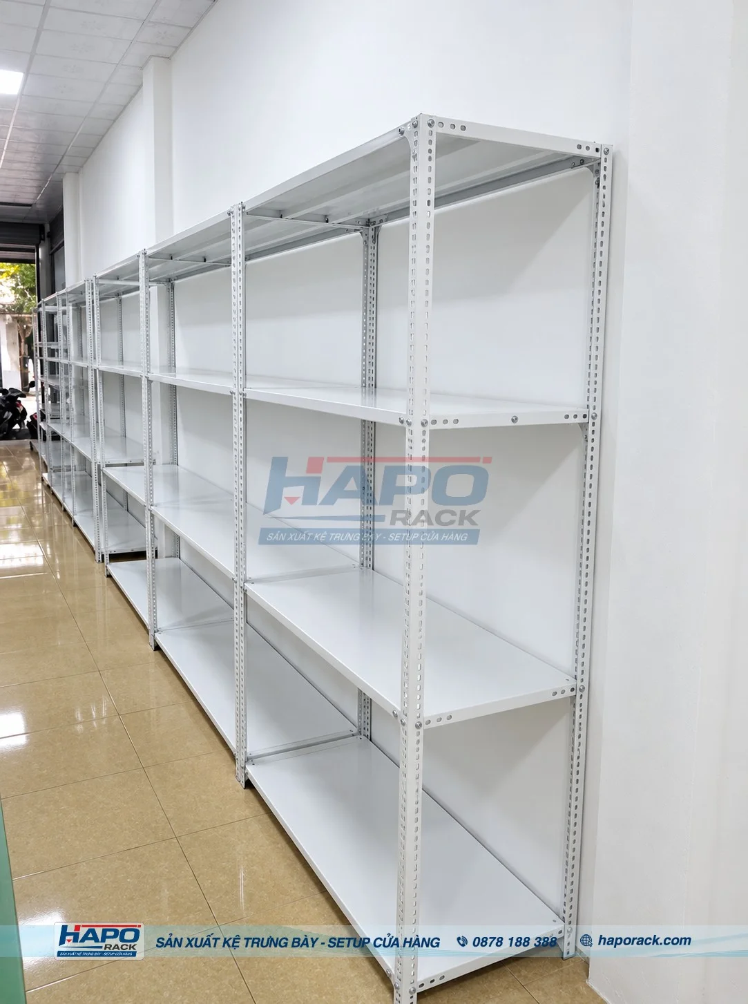 Kệ V Lỗ 4 Tầng Đa Năng Cho Gia Đình Và Cửa Hàng