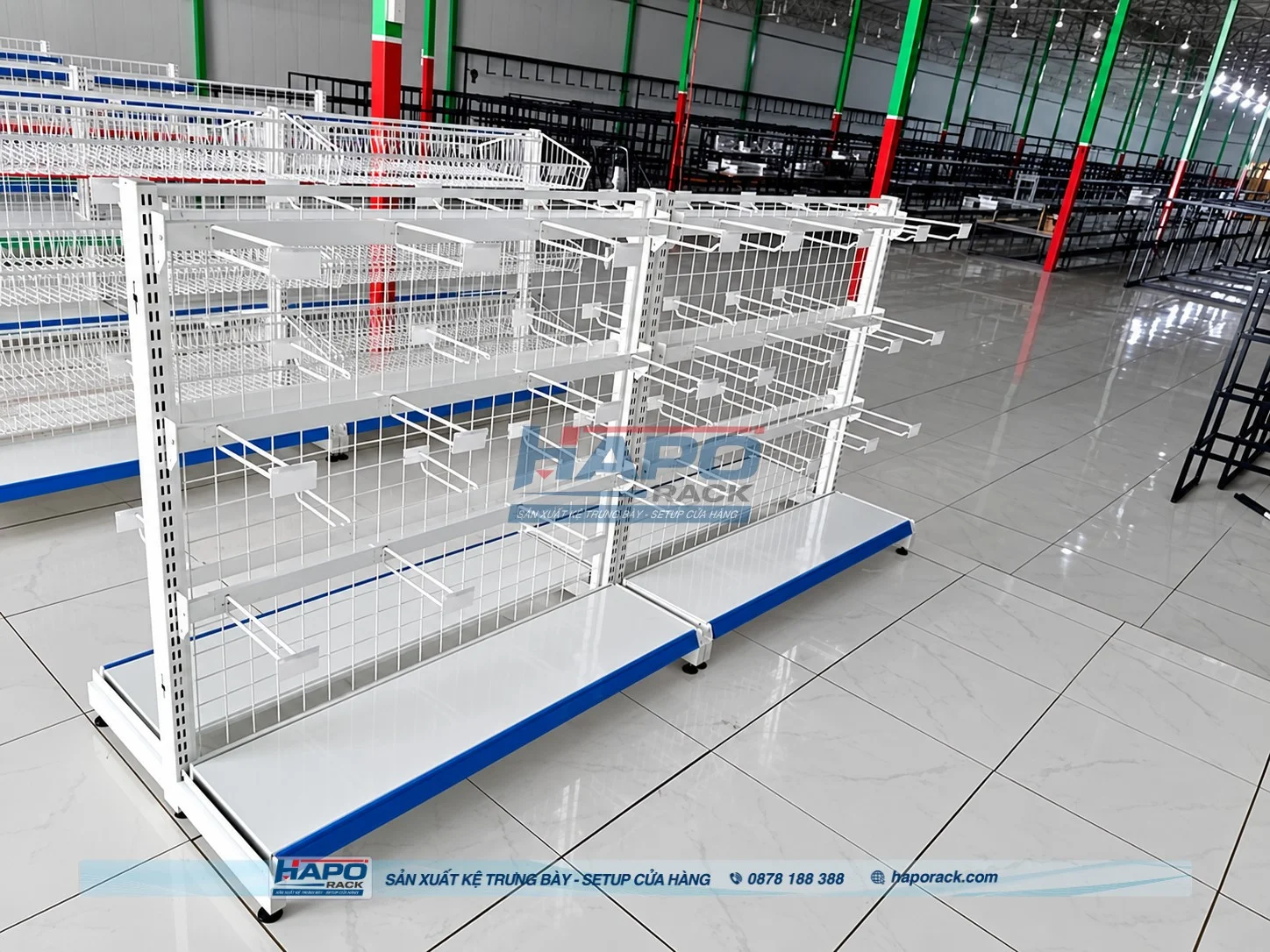 Mẫu kệ móc treo siêu thị có thể điều chỉnh vị trí móc treo