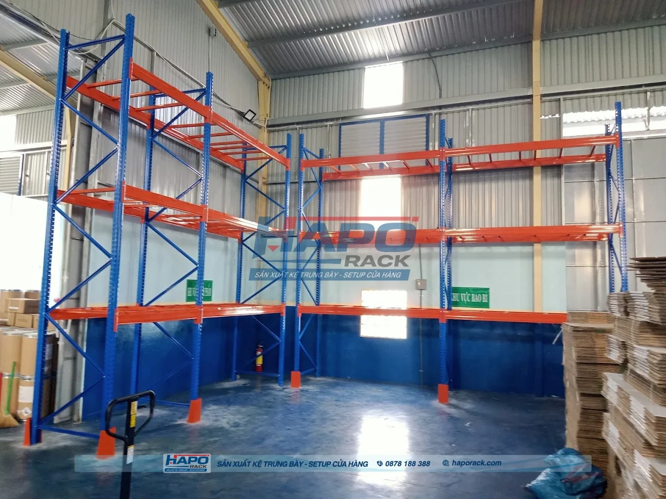 Mẫu kệ trung tải 3 tầng và 4 tầng cho kho hàng hiện đại