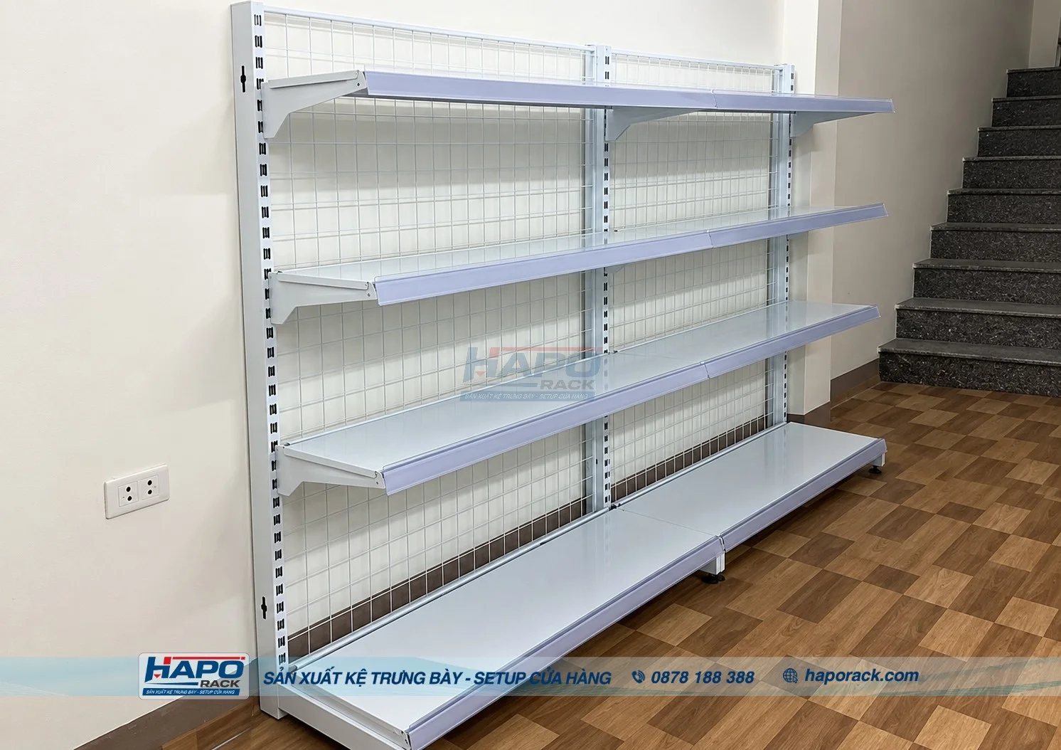 quầy tư vấn và bán thuốc chuyên nghiệp